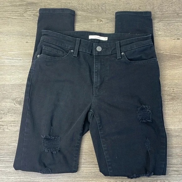 Levi’s Woemn’s 711 Skinny Black Distressed Jeans, - Picture 1 of 10
